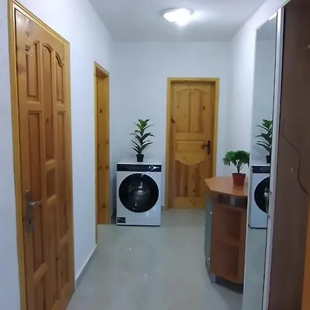 къща росена-апартамент за гости Apartment *