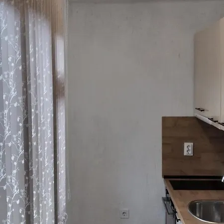 Apartment къща росена-апартамент за гости Devin